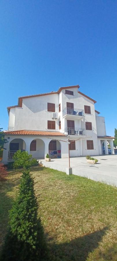 Guesthouse Santin Rovinj Bagian luar foto