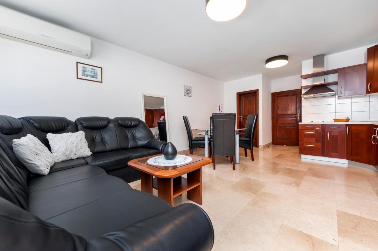 Guesthouse Santin Rovinj Bagian luar foto