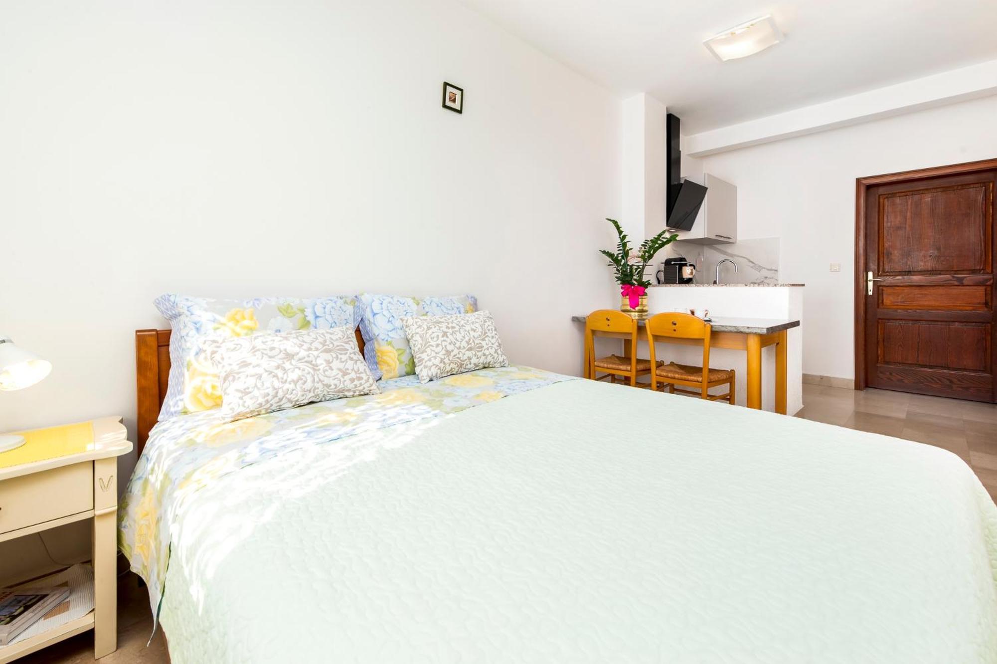 Guesthouse Santin Rovinj Bagian luar foto